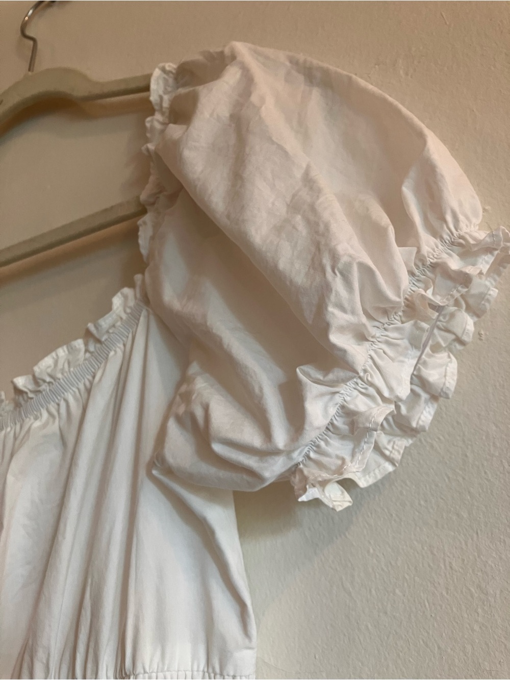 ASTR The Label White Tiered Dress with Sweetheart Neckline Graduation Bridal - Picture 10 of 15